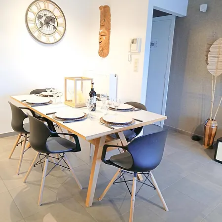 Protea Penthouse אוסטנדה